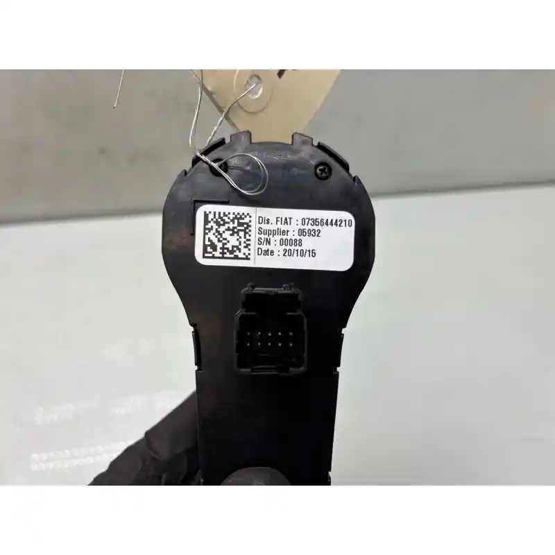 Dernière chance - Commande de phare JEEP RENEGADE
